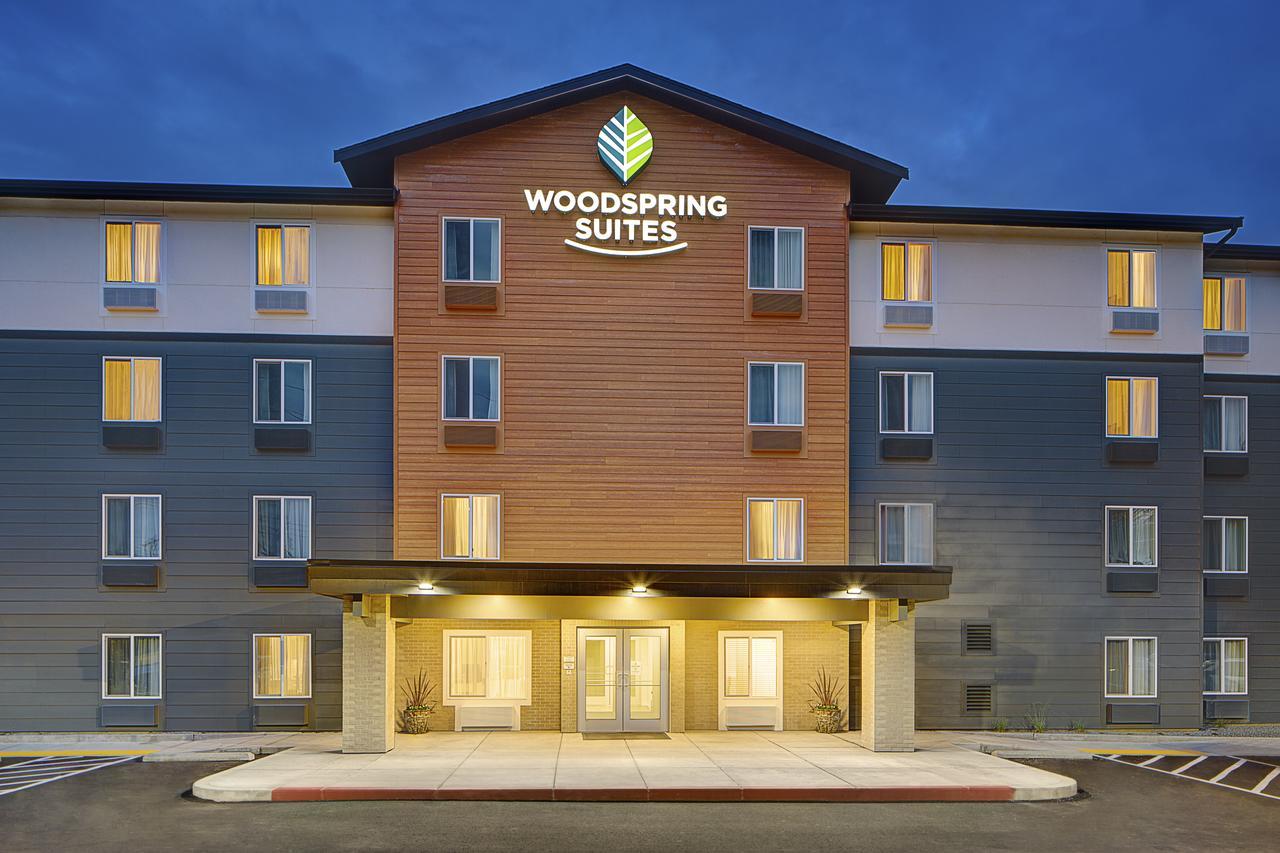 Woodspring Suites Seattle Everett Exterior photo