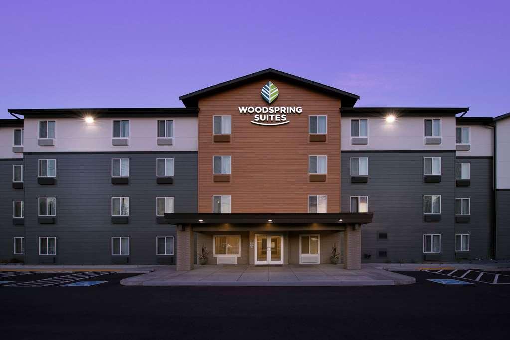 Woodspring Suites Seattle Everett Exterior photo