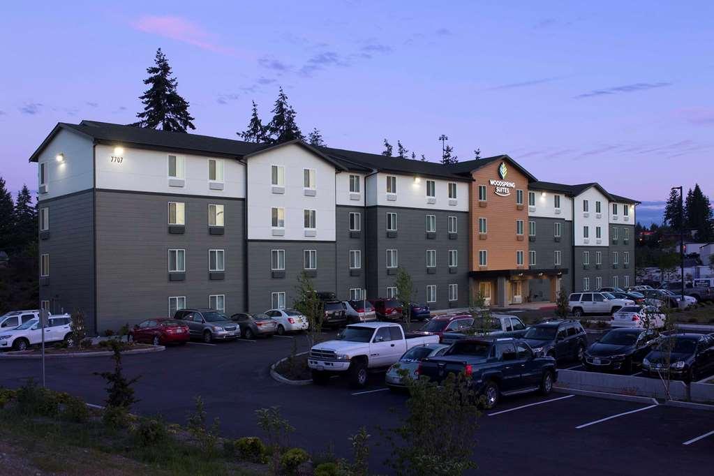 Woodspring Suites Seattle Everett Exterior photo